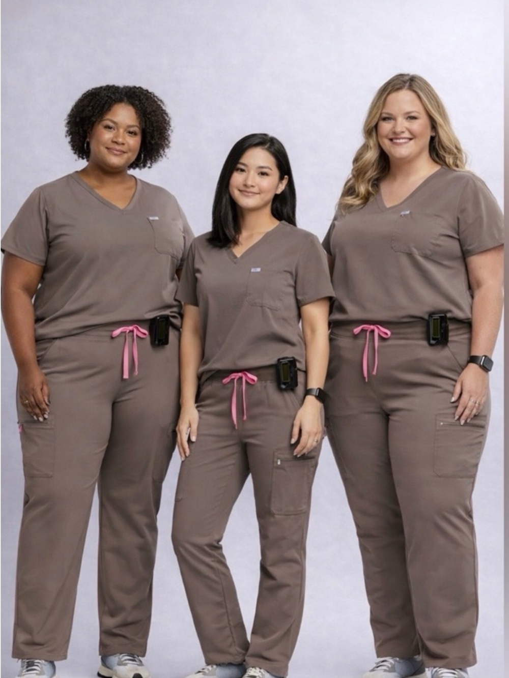 Figs Catrina Top and Zamora Women's Taupe Scrub jogger with PINK STRING 6XL - Picture 4 of 4